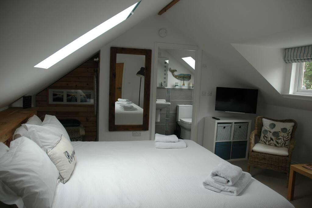 Cowslip Barn Annexe, Countryside Stay Near Chichester Zewnętrze zdjęcie